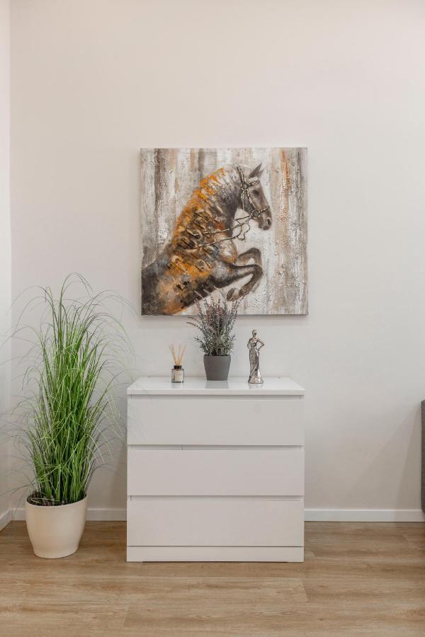 Exclusive Csengery Residence In The Heart Of Budapest Bagian luar foto