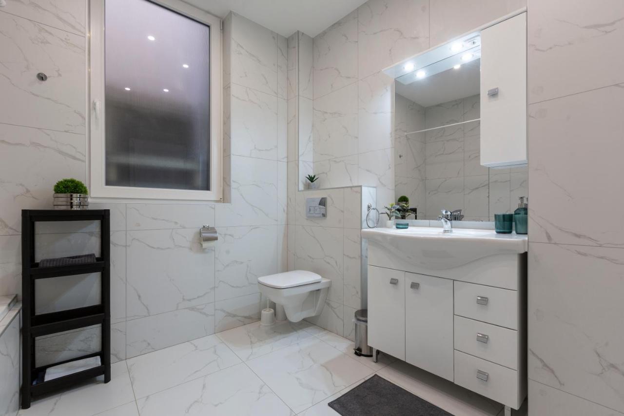 Exclusive Csengery Residence In The Heart Of Budapest Bagian luar foto