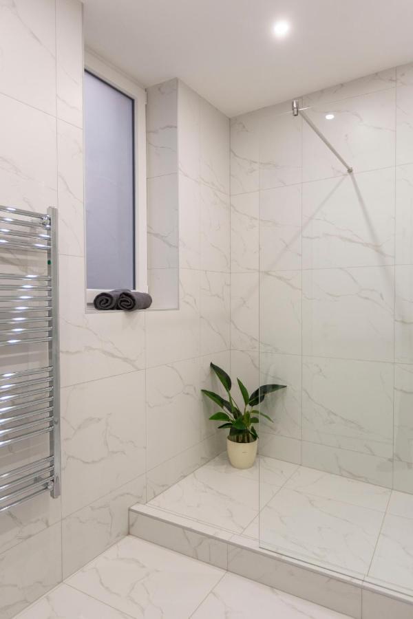 Exclusive Csengery Residence In The Heart Of Budapest Bagian luar foto